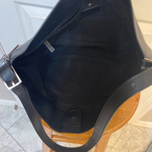 Hand Bag - Picture 4 of 4